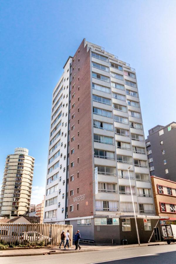 Apartment Wavecrest 1202 *
